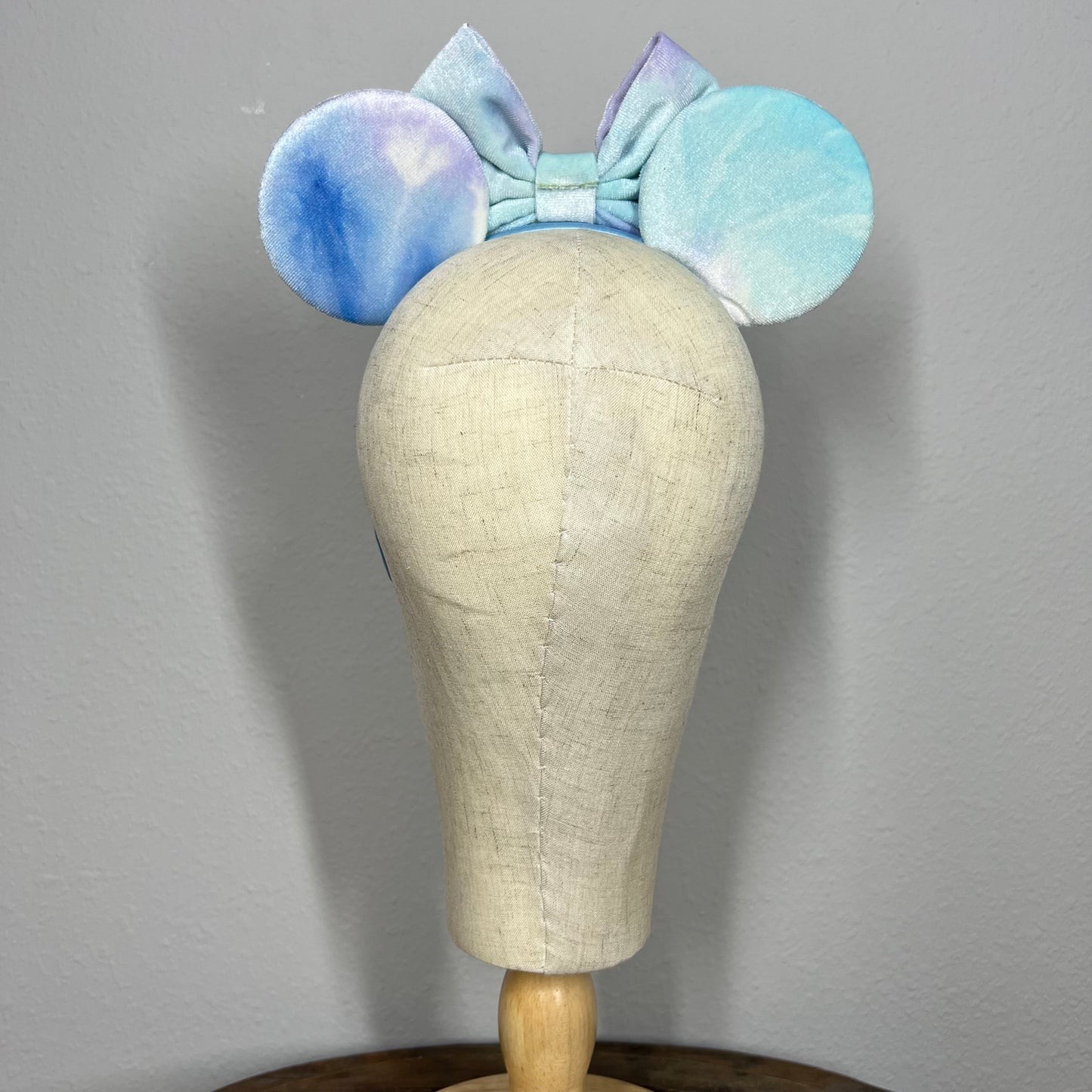 Classic - Velvet Vibes Blue Mouse Ears