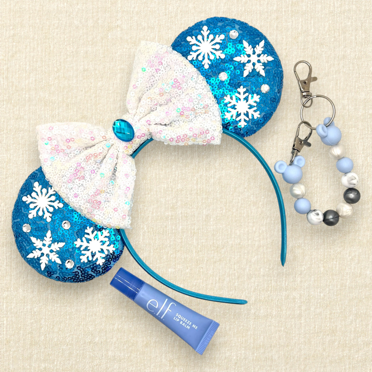 06 – Winter Wonderland Mouse Ears & Holder Set