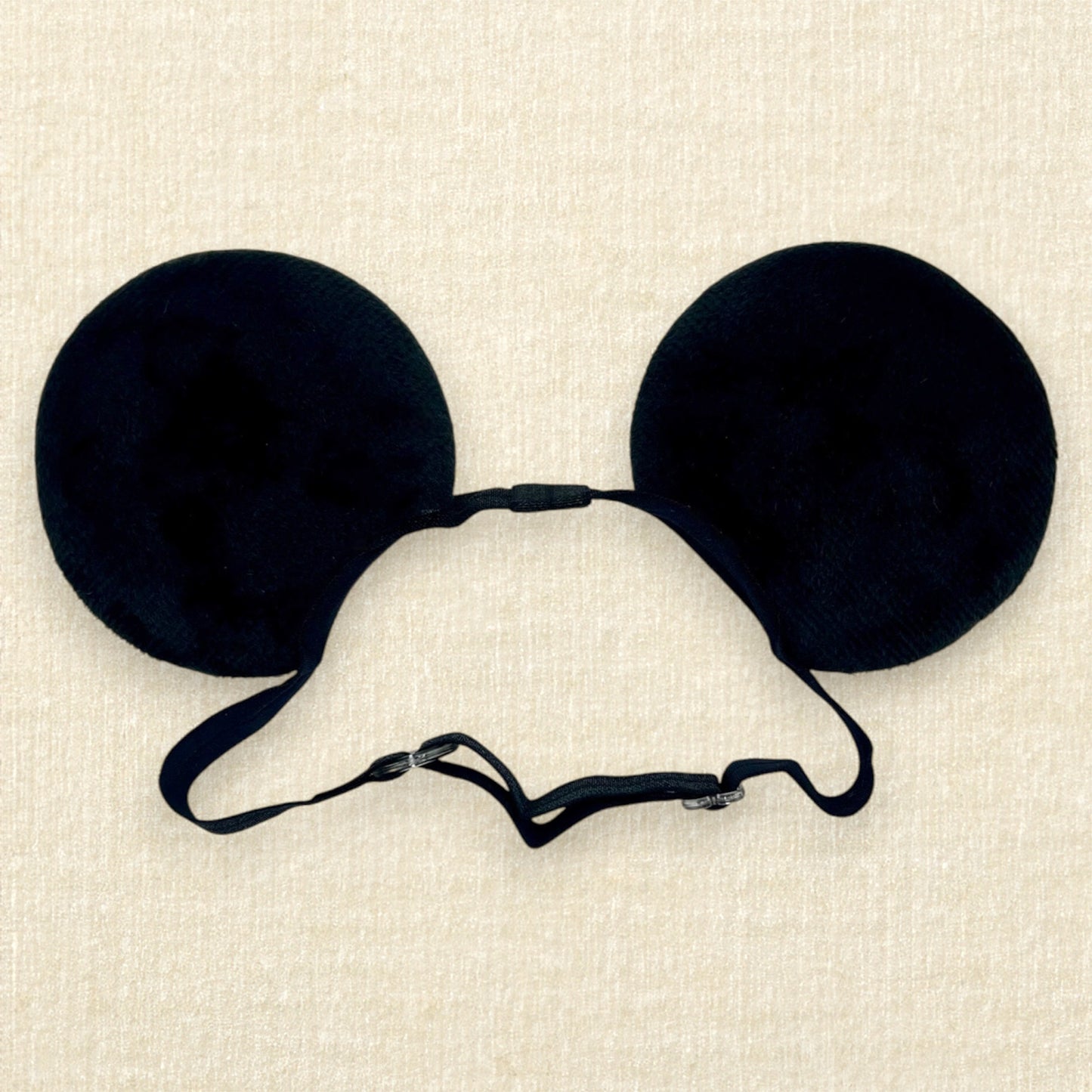 Black velvet bow-free mouse ears for boys and men on an elastic headband