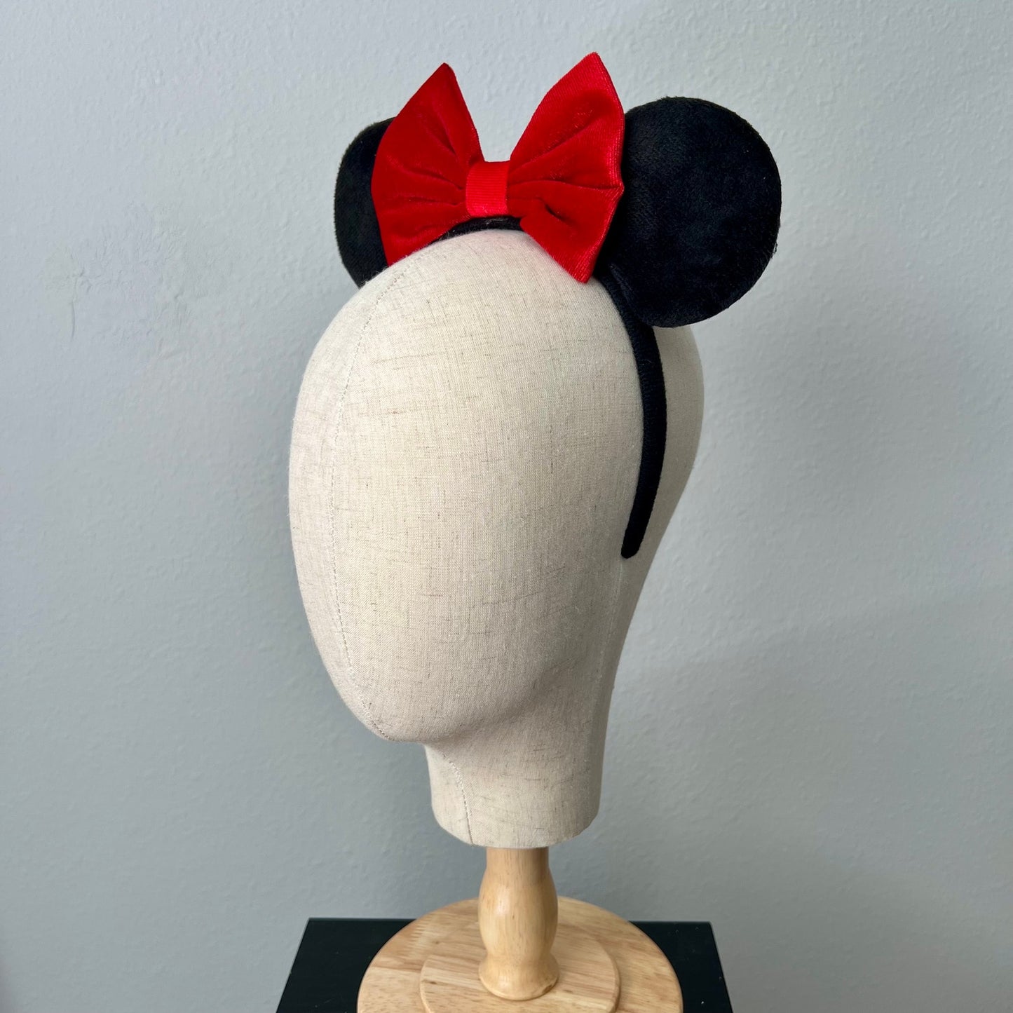 80 – Black Velvet Mouse Ears – Red Bow
